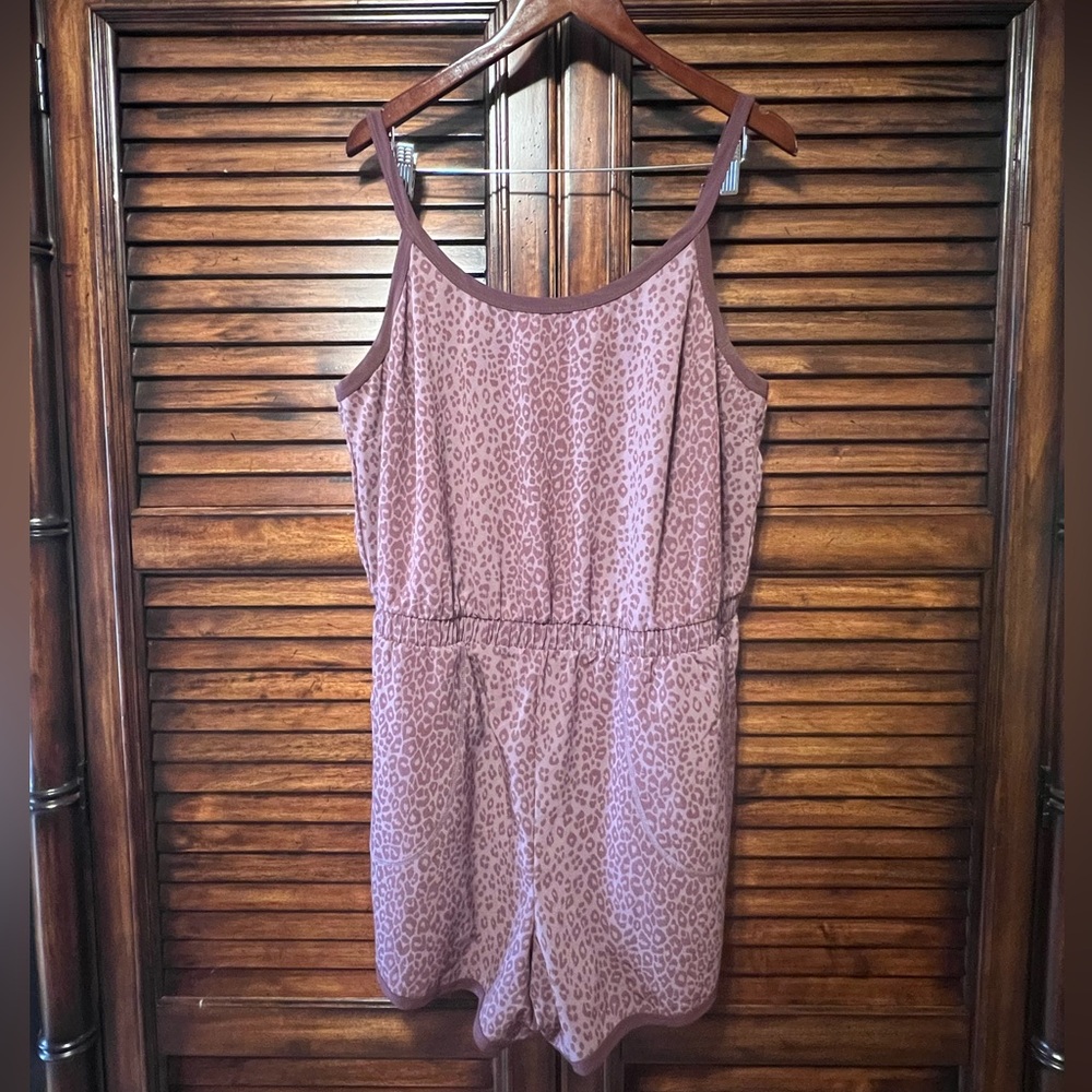 Torrid Stretch Woven Active Romper With Pockets Plus Size 1 US Size 14/16 - Picture 3 of 12
